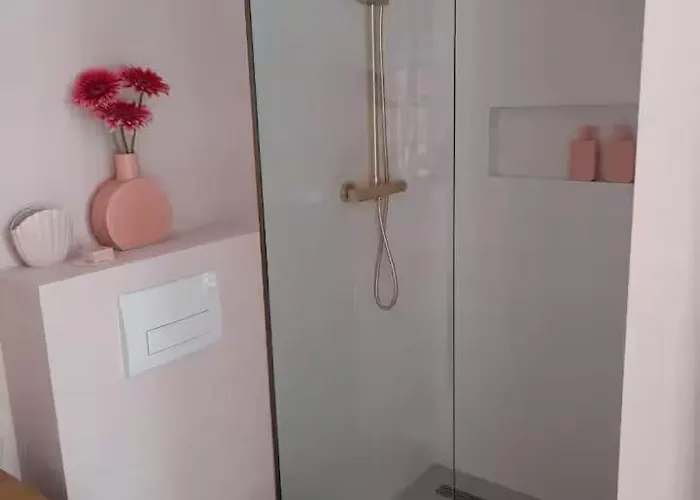 Logies At The Sea Apartment *